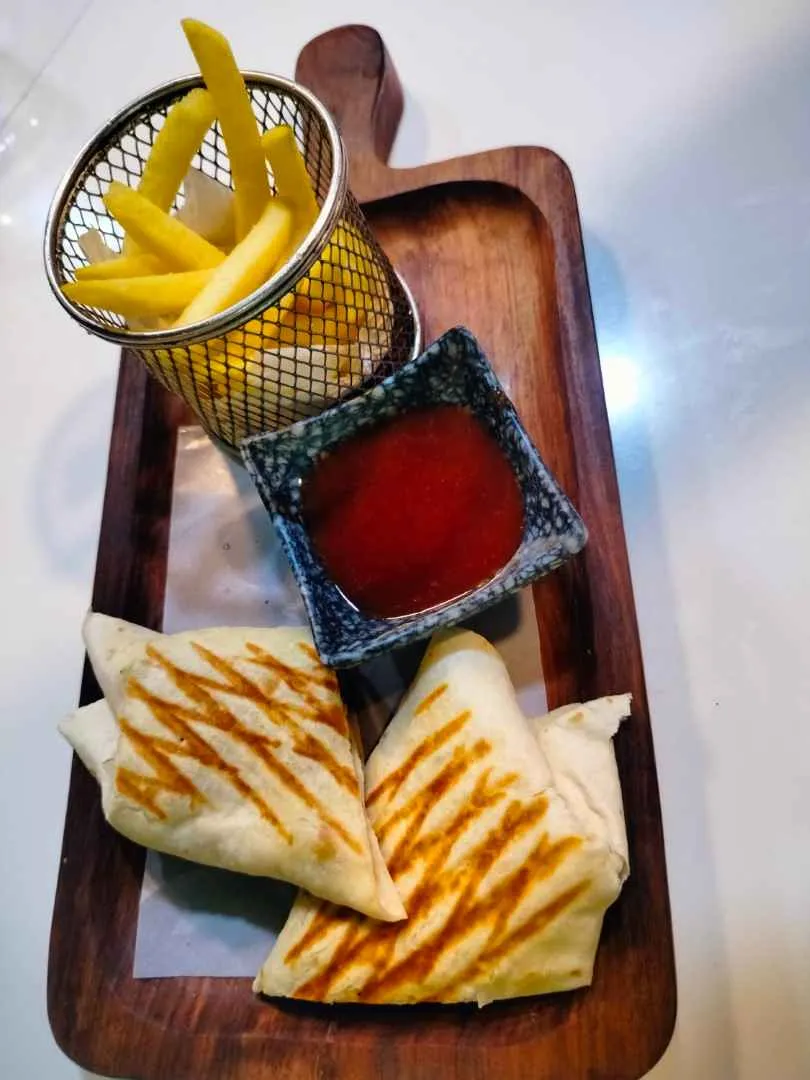 PANEER WRAP(RS 135) (Custom)_11_11zon_23_11zon Paneer Wrap